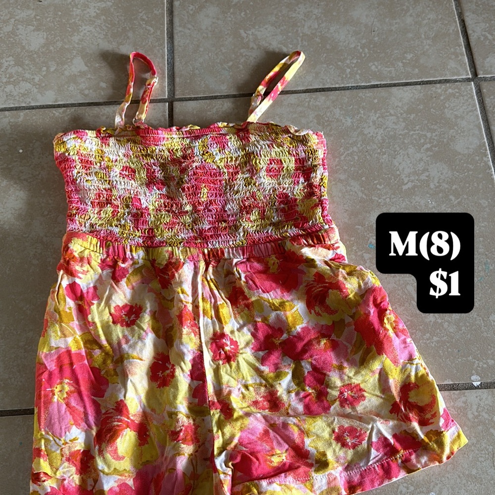 Girl Clothes Bundle (6-8 years)